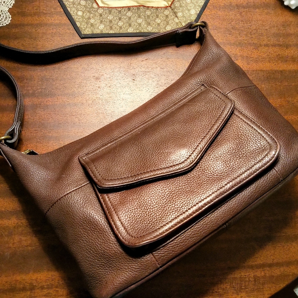 Fossil Chocolate Brown Leather Shoulder Bag